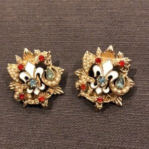 Fleur De Lis Scatter pins.